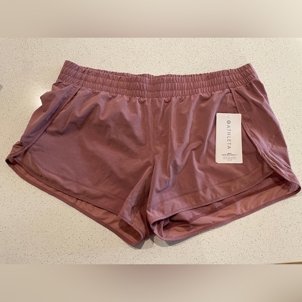 NWT Athleta Mesh Racer Run Short 4”